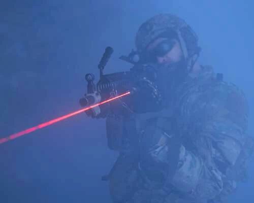 R�plica de soporte de airsoft LMG