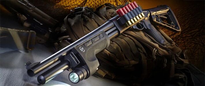 Airsoft shotgun replica 