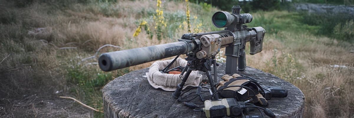 DMR-type replica to accessorise for a certain style of play 