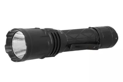 XT21X PRO 4400 lumen rechargeable tactical flashlight KLARUS