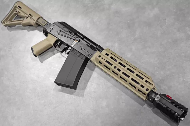 Replica shotgun SAIGA 12K Short Tokyo Marui Gaz Cerakote Custom