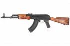 R&eacute;plica AK-47 de madera CM048M CYMA izquierda