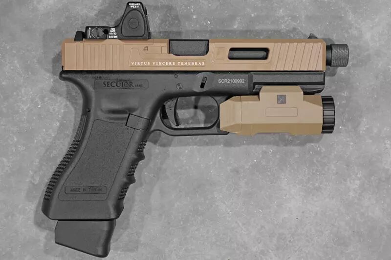 Replica GLADIUS Magna VI Glock Bi-ton Black Custom