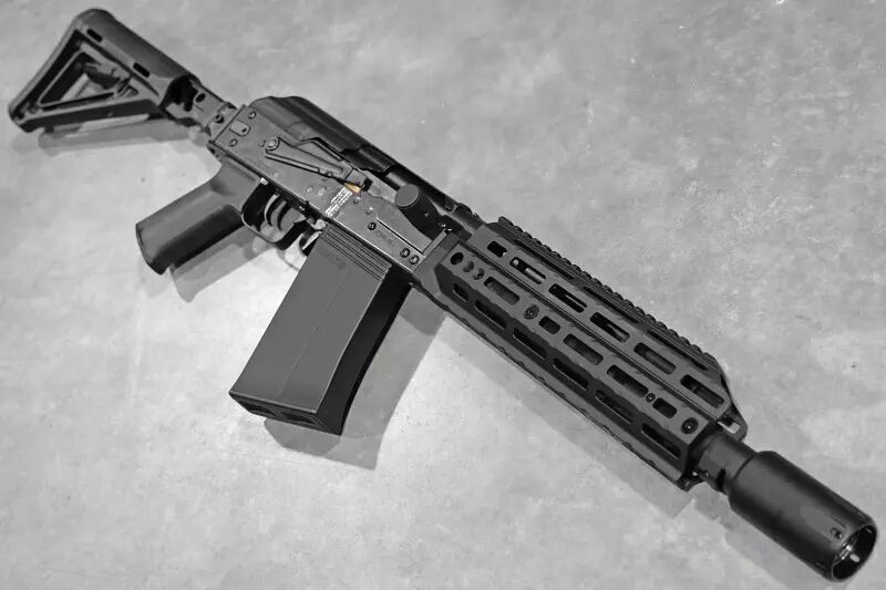 Replica shotgun SAIGA 12K Short Tokyo Marui Gaz Custom