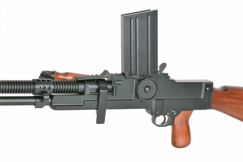 Airsoft Reproduction of the WWII ZB26 in wood and metal Snow Wolf AEG