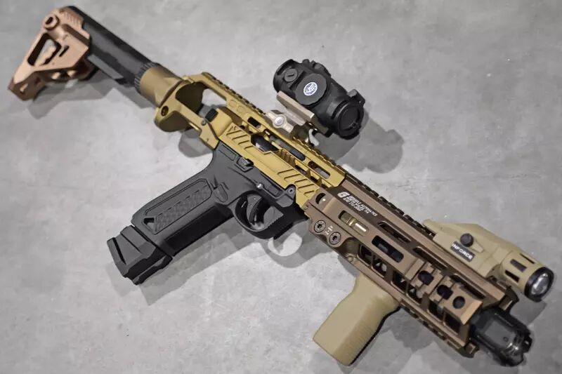 R&eacute;plique AAP-01 DDC Z-Parts Tech Custom