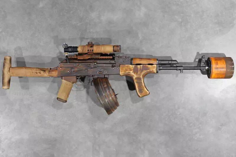 R&eacute;plique AK AIMS LCT Post-Apo Kythera Custom