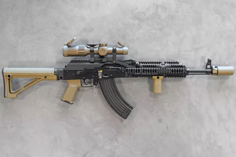 R&eacute;plique AKM GBBR Tokyo Marui \ DMR\  Custom