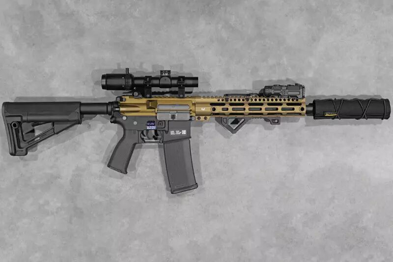 R&eacute;plique AR15 Assaut Chaos bronze Ragnarok Aster SE custom