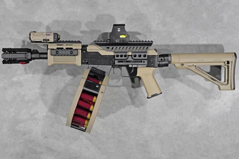 R�plique fusil � pompe SAIGA 12 SBS FDE Cearkote DRUM HPA Tokyo Marui Custom