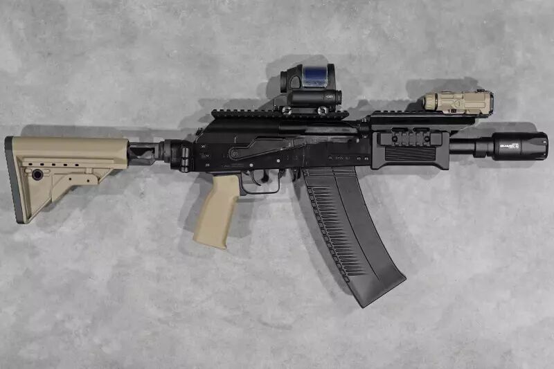 R&eacute;plique fusil &agrave; pompe SAIGA 12 SBS PTS Tokyo Marui Gaz Custom