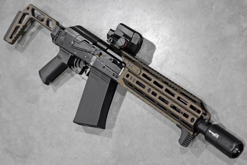 R&eacute;plique fusil &agrave; pompe SAIGA 12K Short Tokyo Marui Gaz Bronze Cerakote Custom