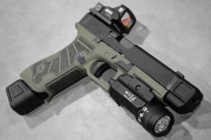 R&eacute;plique Glock 17 Gen5 VFC / UMAREX Gaz Cerakote Custom