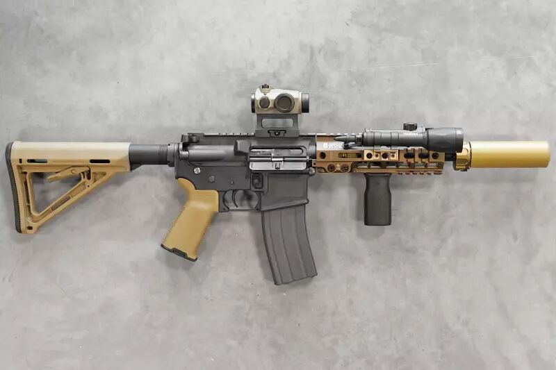 R&eacute;plique M4 Assaut GBBR Tokyo Marui Geissele MK4 Custom