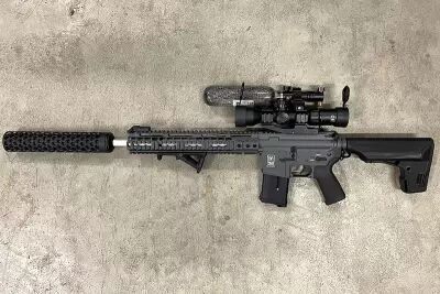 R�plique M4 DMR Carbone HPA Custom