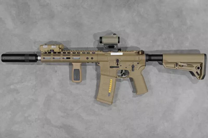 R�plique M4 G101 NOVESKE FDE Double Eagle GBBR Custom