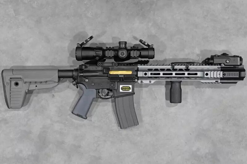 R&eacute;plique M4 MWS GBBR Type Salient Arms Custom 