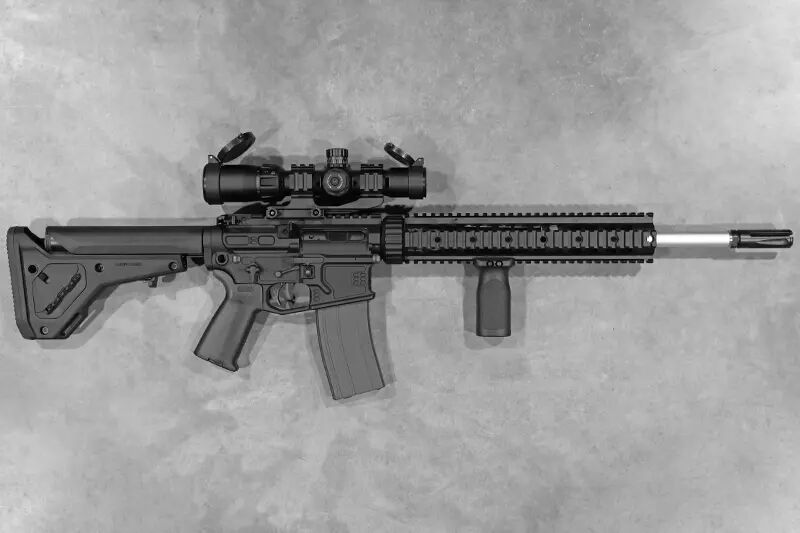 R&eacute;plique M4 MWS Tokyo Marui RECCE SLR Custom