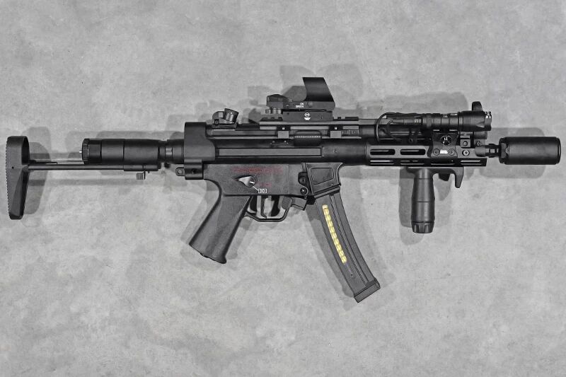 R&eacute;plique MP5 Platinum PDW Ragnarok Titan Custom