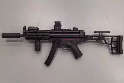 R�plique MP5 Tokyo Marui Maple leaf custom