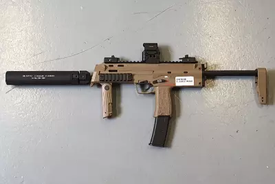 MP7A1 GBBR Tan Tokyo Marui Upgrade Custom