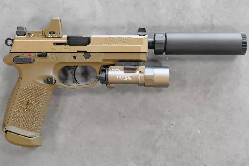 R&eacute;plique X45 DE Tokyo Marui RMR Custom 