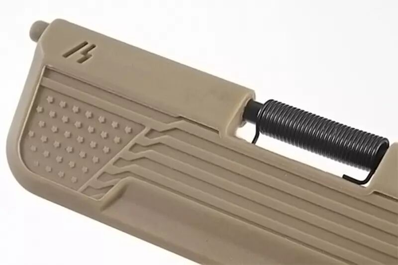 Strike Industries Dust Cover (AR Ultimate with Flag Design) - FDE